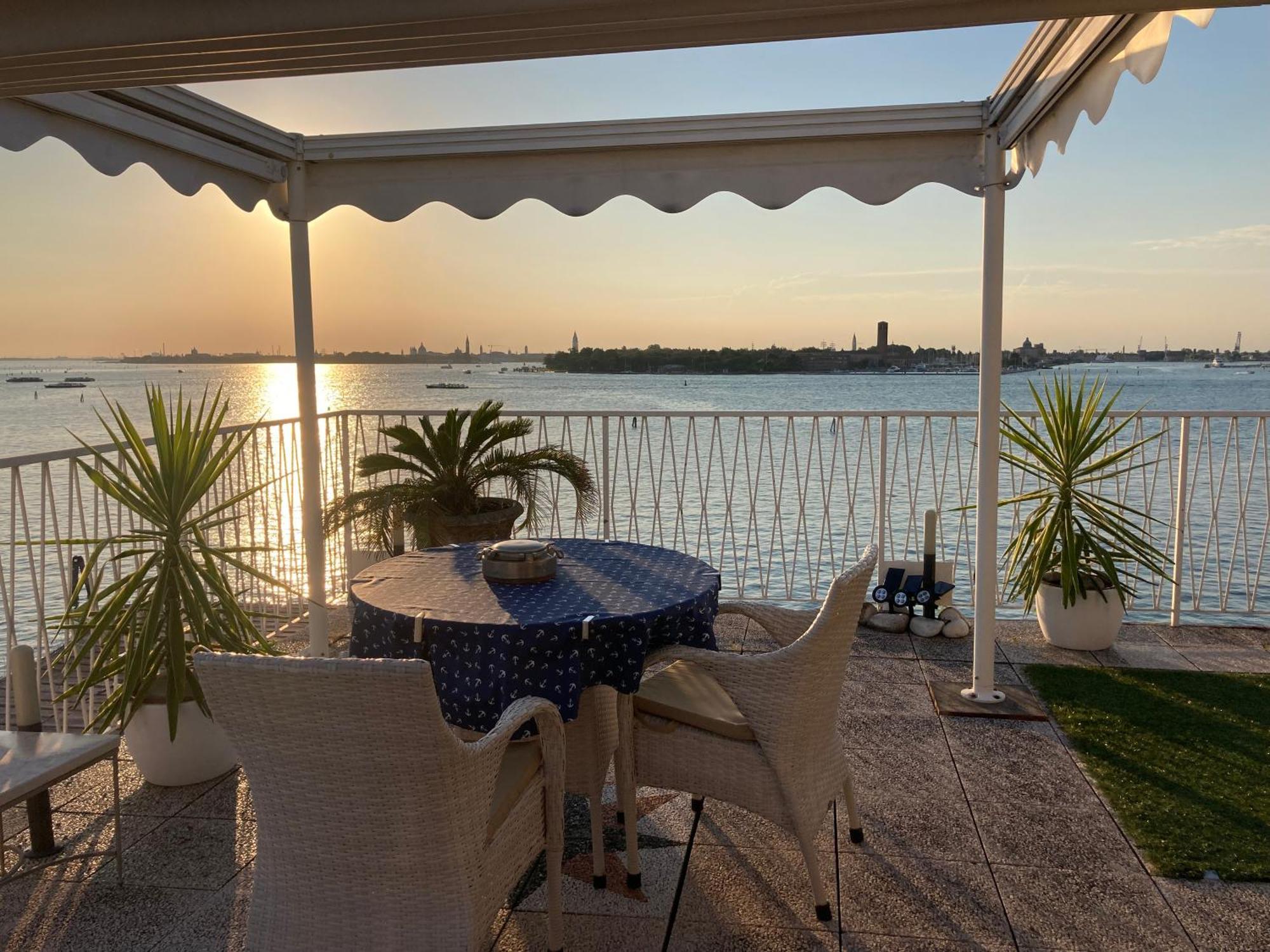 Oasis Golden Lagoon Chalet Venedik-Lido Dış mekan fotoğraf