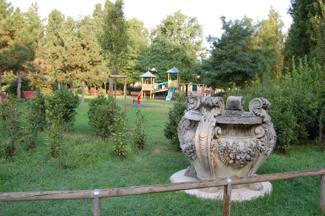 Oasis Golden Lagoon Chalet Venedik-Lido Dış mekan fotoğraf