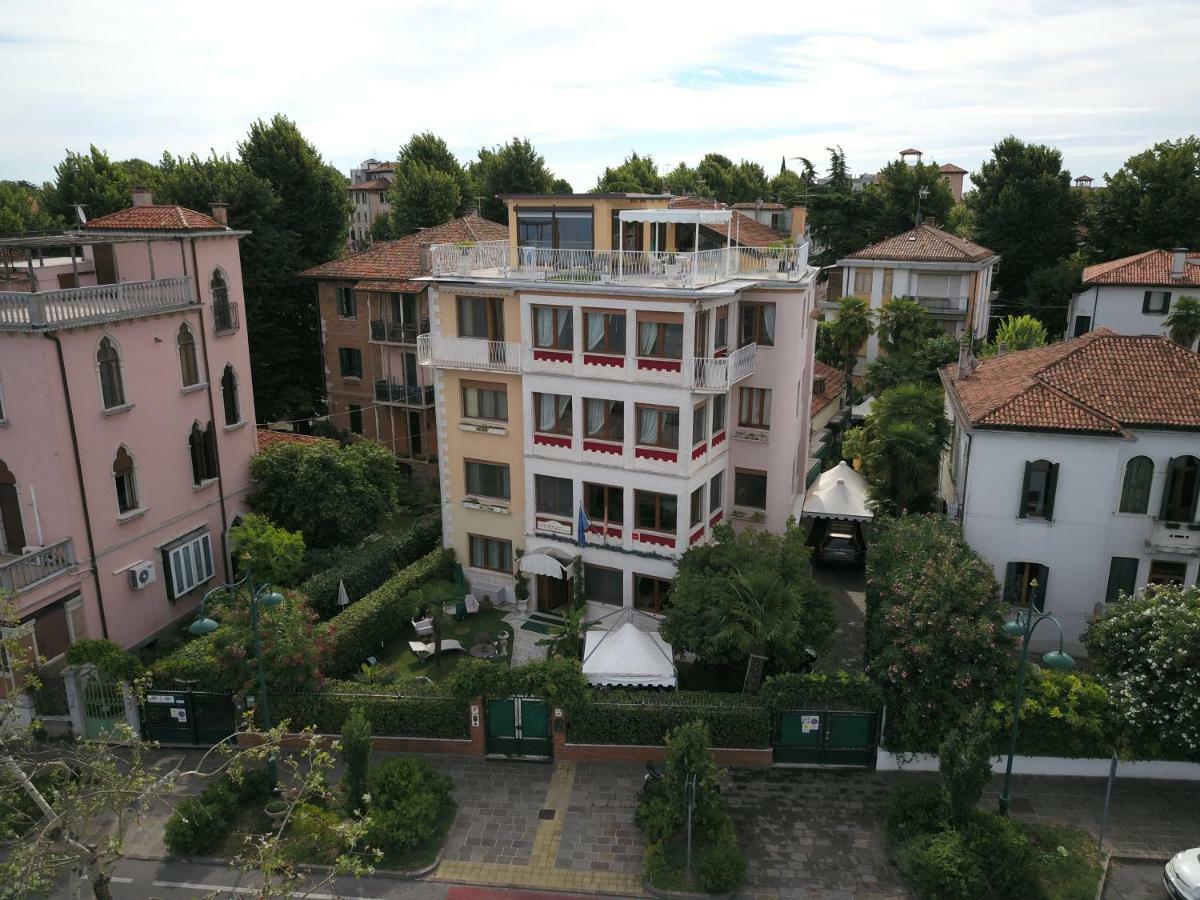 Oasis Golden Lagoon Chalet Venedik-Lido Dış mekan fotoğraf